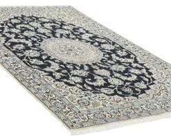 Nain 9 La orientalisk matta 116 x 174 cm