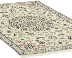 Nain 9 La orientalisk matta 89 x 130 cm