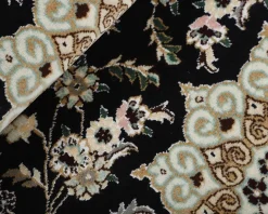 Nain 9 La orientalisk matta 78 x 198 cm