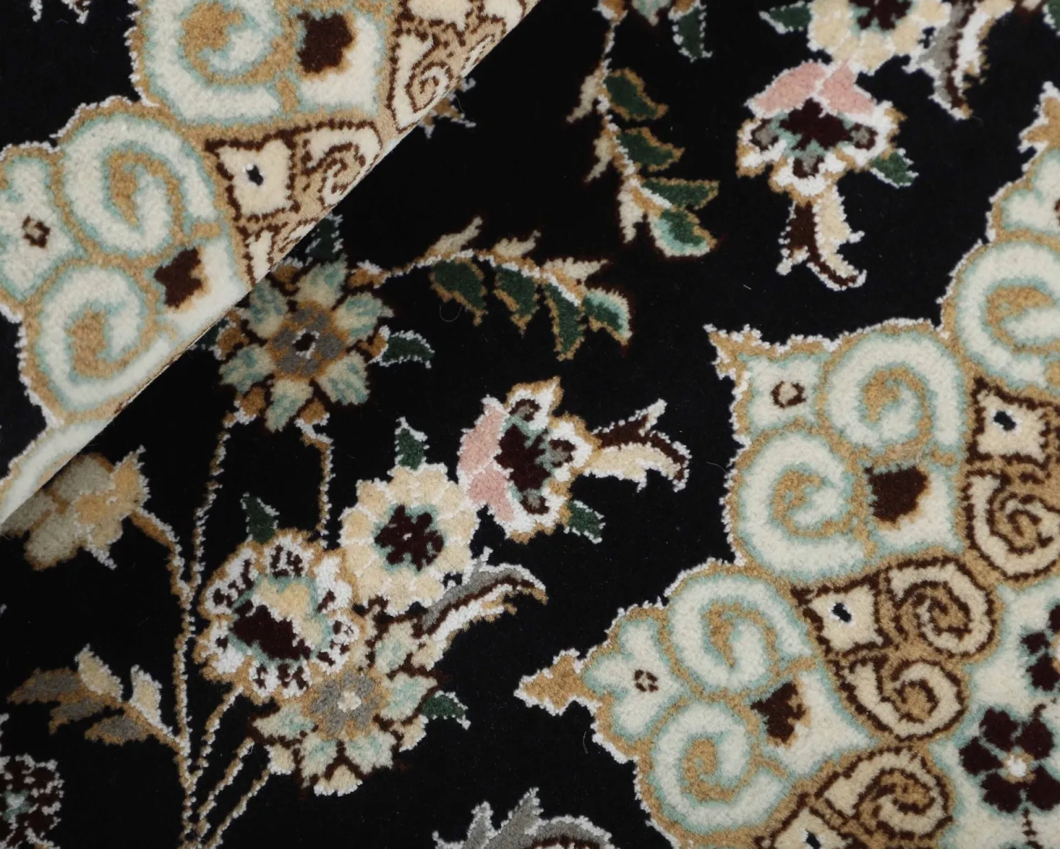 Nain 9 La orientalisk matta 78 x 198 cm
