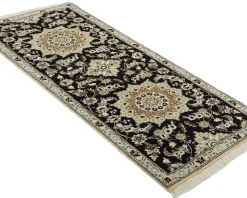 Nain 9 La orientalisk matta 78 x 198 cm