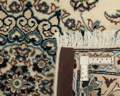 Nain 9 La orientalisk matta 86 x 132 cm