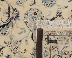 Nain 9 La orientalisk matta 196 x 302 cm