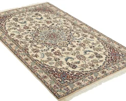 Nain 9 La orientalisk matta 95 x 148 cm