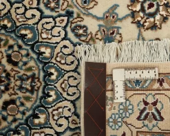 Nain 9 La orientalisk matta 97 x 147 cm