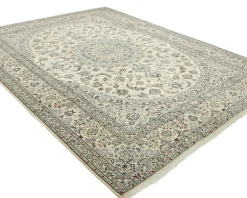 Nain 6 La orientalisk matta 246 x 343 cm