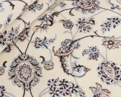 Nain 6 La orientalisk matta 205 x 252 cm