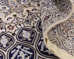Nain 6 La orientalisk matta 255 x 363 cm