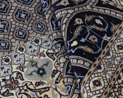 Nain 6 La orientalisk matta 258 x 362 cm
