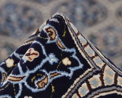 Nain 6 La orientalisk matta 258 x 362 cm