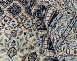 Nain 6 La orientalisk matta 308 x 405 cm