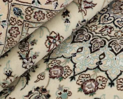 Nain 9 La orientalisk matta 196 x 298 cm