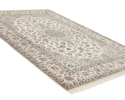 Nain 9 La orientalisk matta 206 x 296 cm