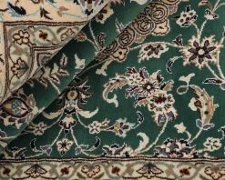 Nain 9 La orientalisk matta 156 x 253 cm