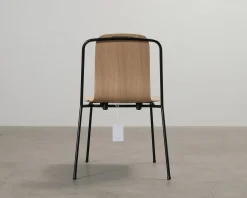 Normann Copenhagen Studio stol vit
