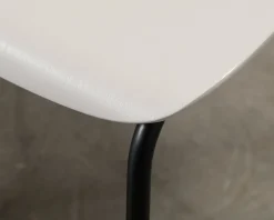 Normann Copenhagen Studio stol vit