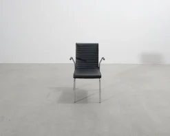 Offecct Quick karmstol svart