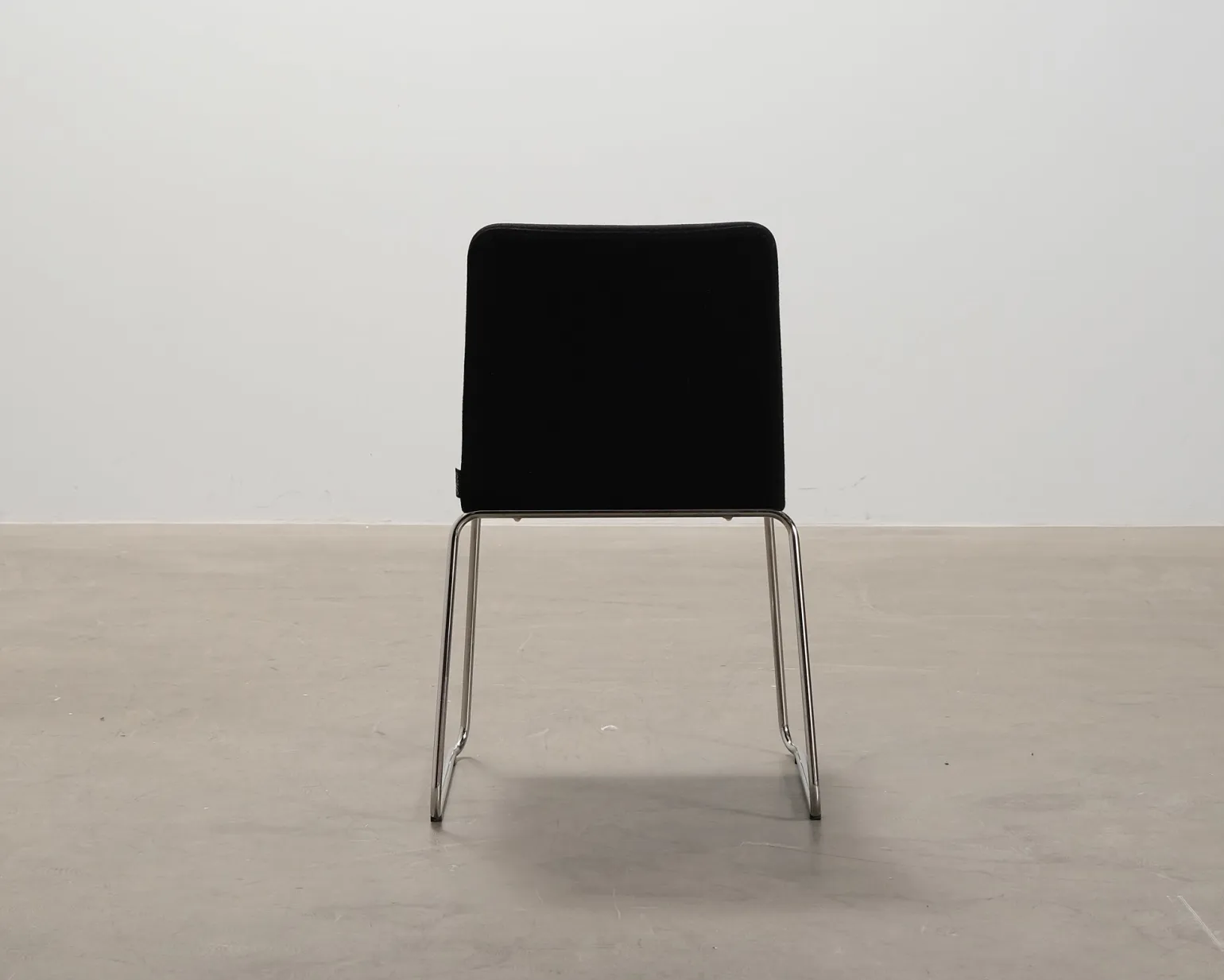 Offect stol svart