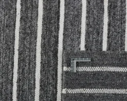 Rezas Nouveau Stripes matta 140 x 200 cm