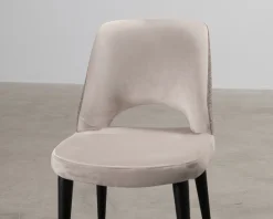 Richmond Interiors Giovanna stol i sammet beige
