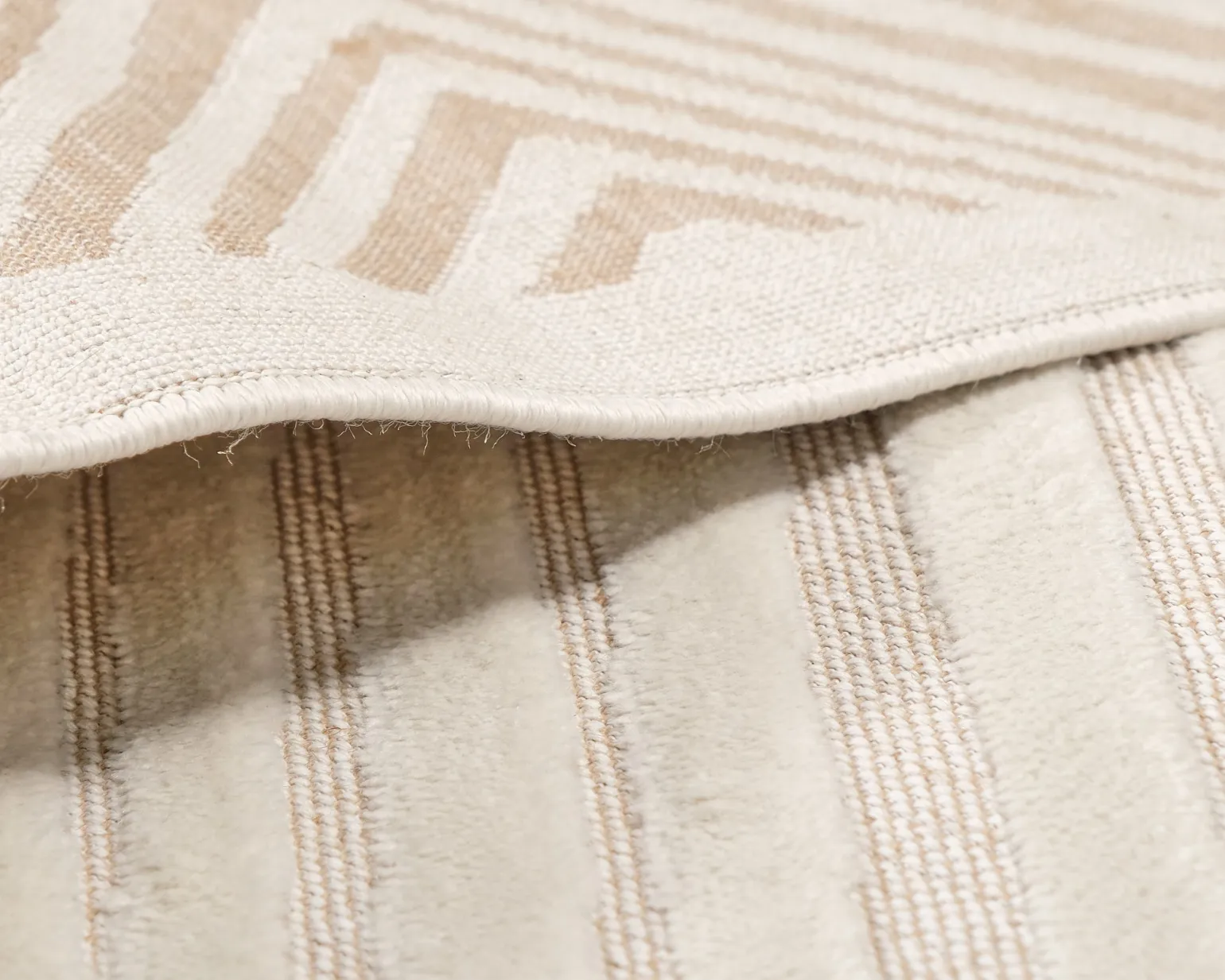 Rugvista Essential Tuscany matta 200 x 200 cm vit