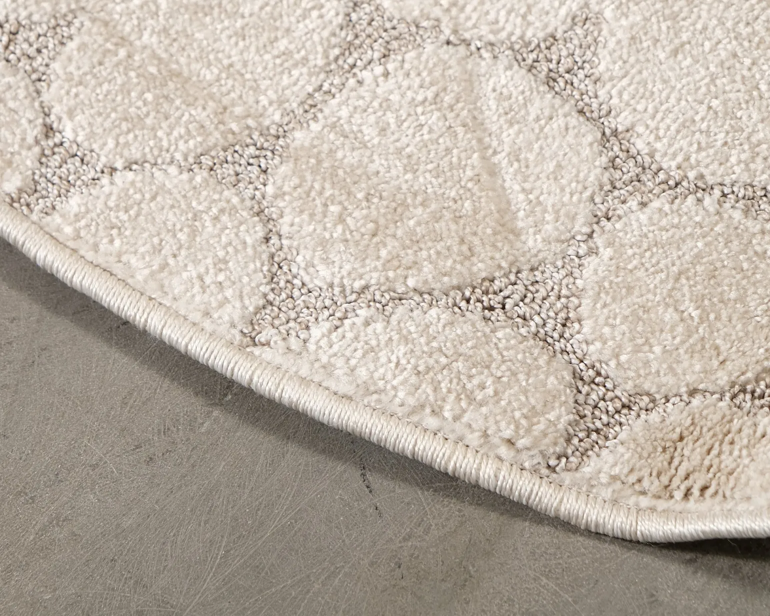 Rugvista Lollo Lamm matta ø 150 cm beige / grå