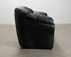 Salvador 2-sits soffa black