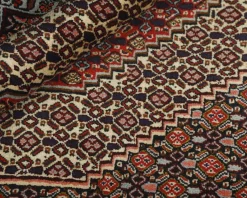 Seneh orientalisk matta 127 x 169 cm