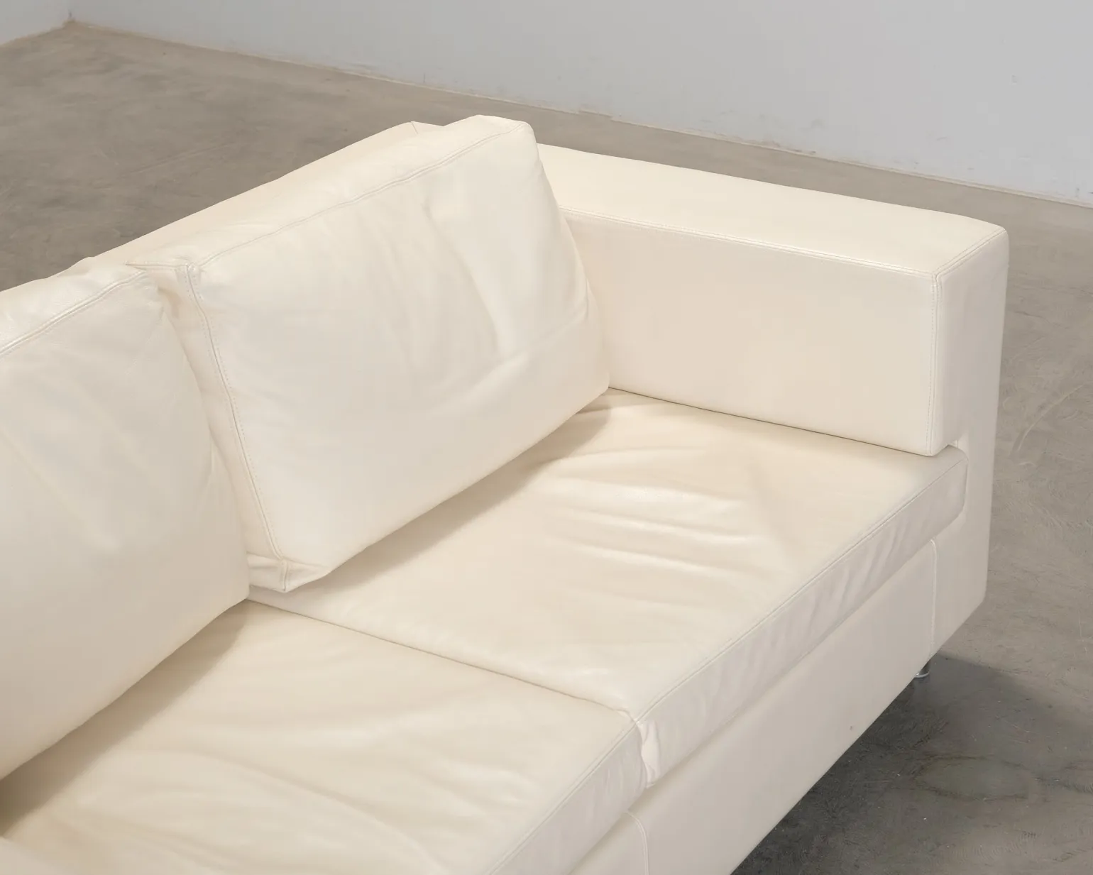 2-sits lädersoffa naturvit