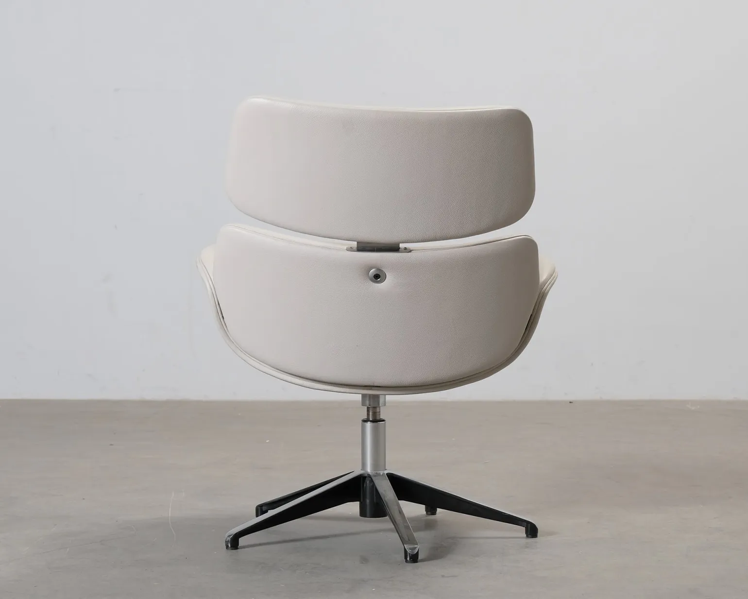 Skipper Furniture Cento fåtölj ljusgrå