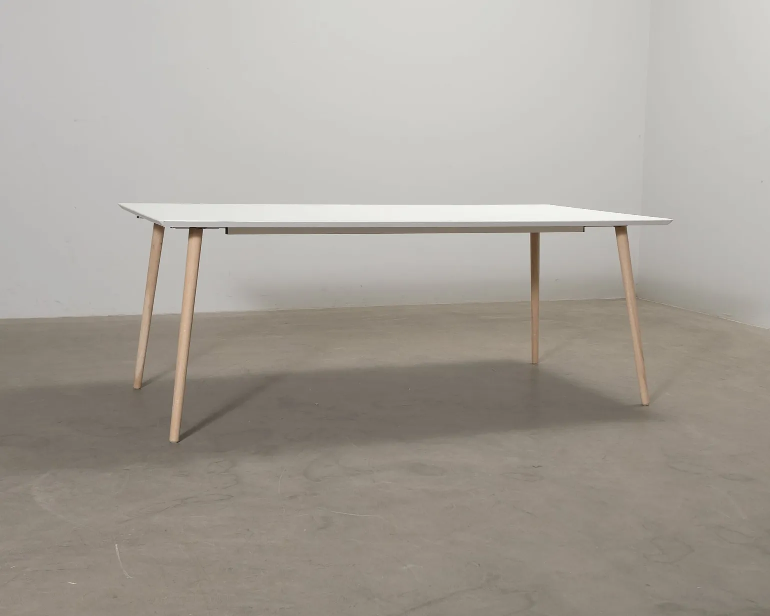 Sofacompany Allie matbord 200 cm vit