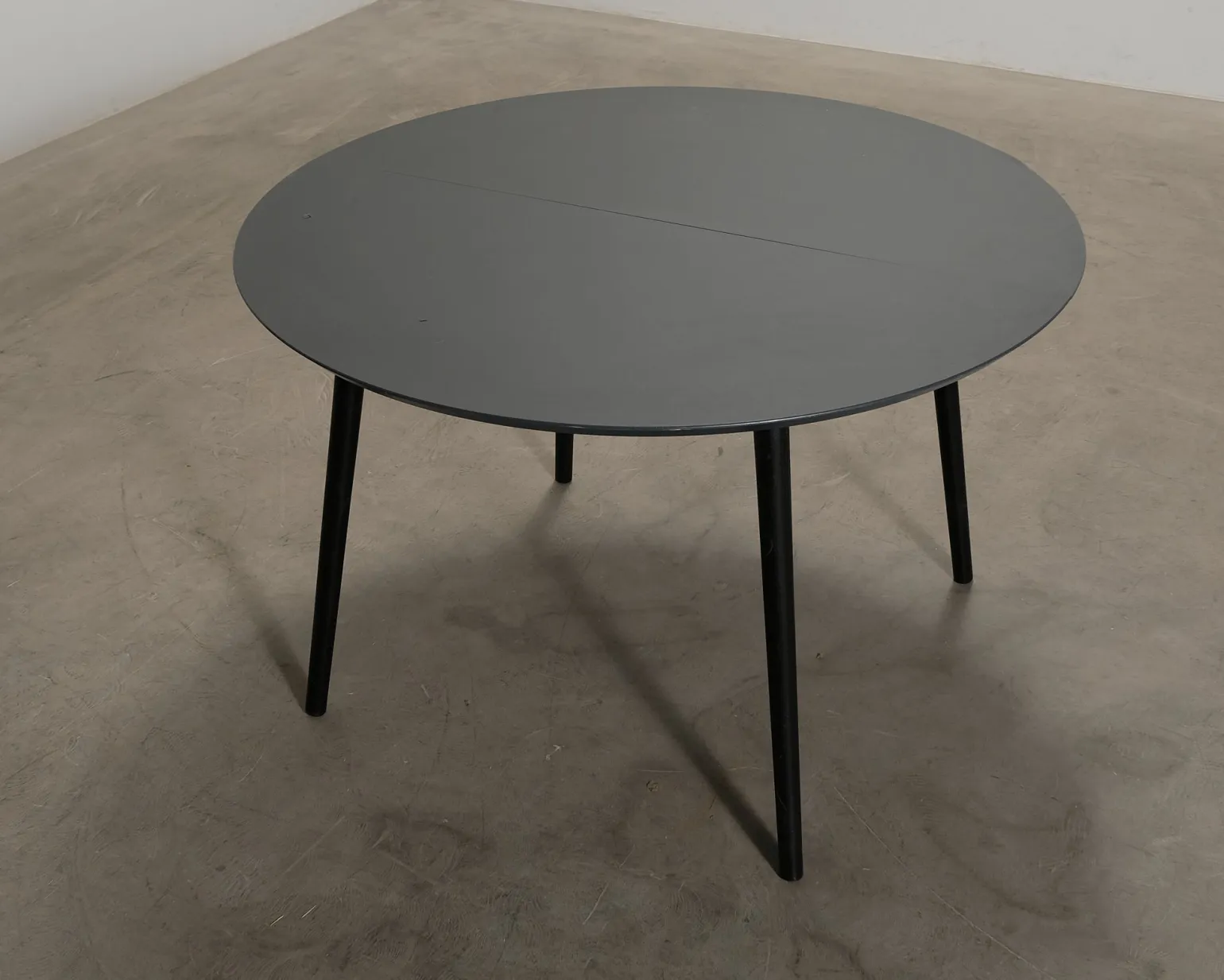 Sofacompany Amelia matbord 120-170 cm svart