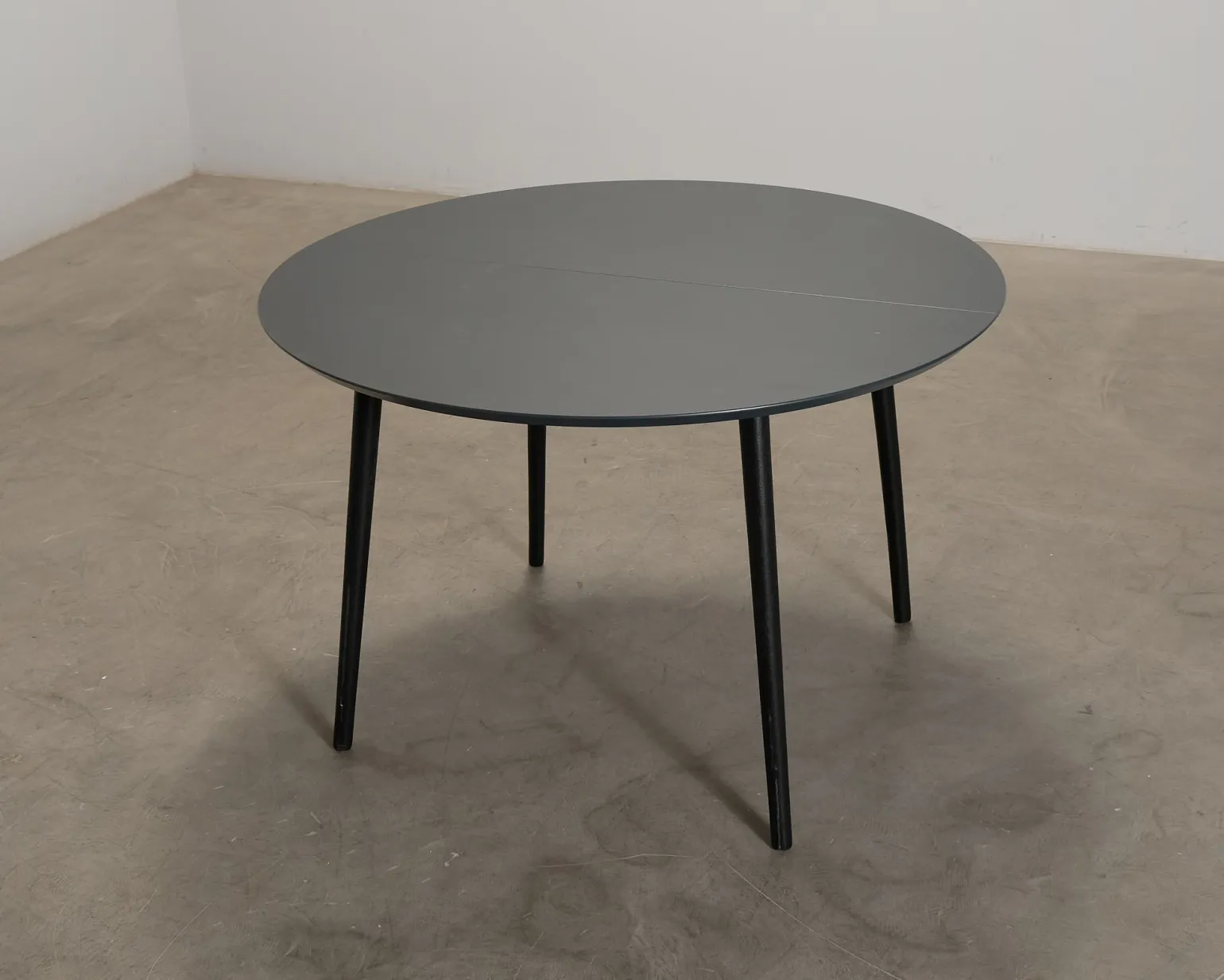 Sofacompany Amelia matbord ø 120 cm svart
