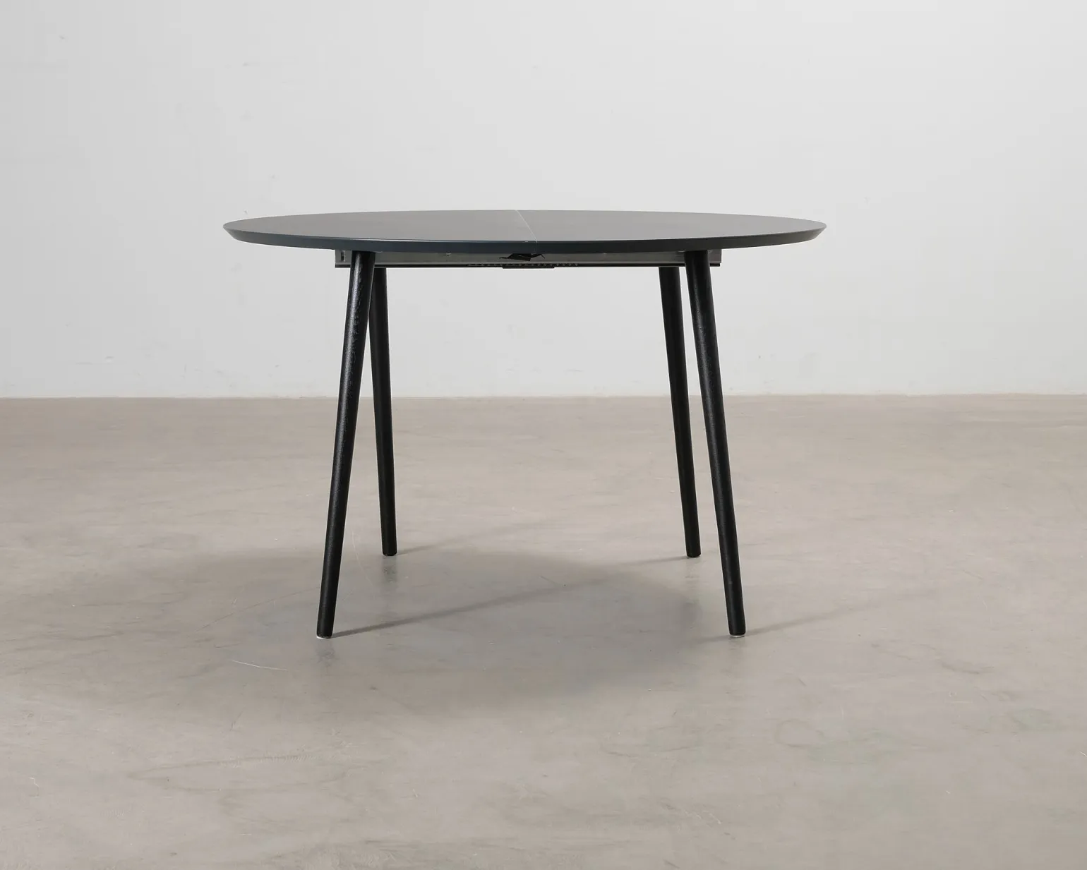 Sofacompany Amelia matbord ø 120 cm svart