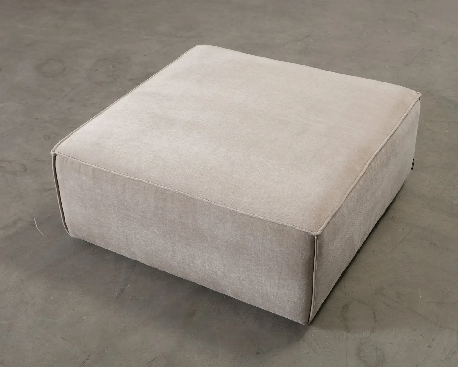 Sofacompany Dane fotpall ljusbeige