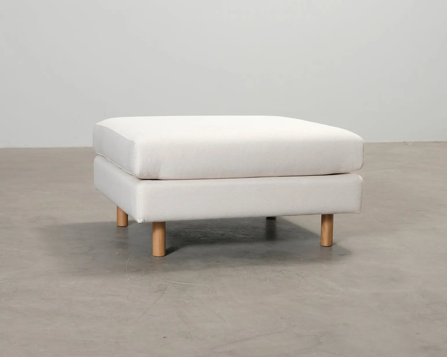 Sofacompany Dylan fotpall naturvit