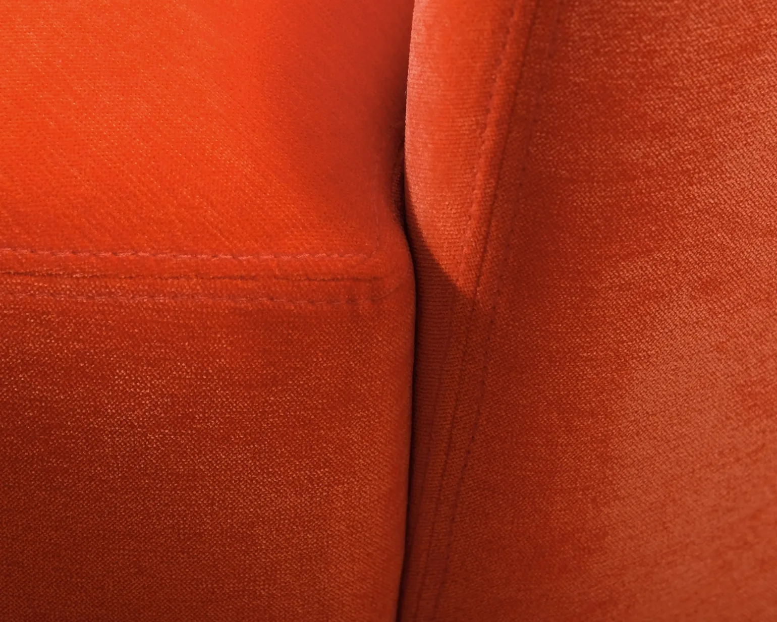 Sofacompany Rosie fåtölj Moss Cherry