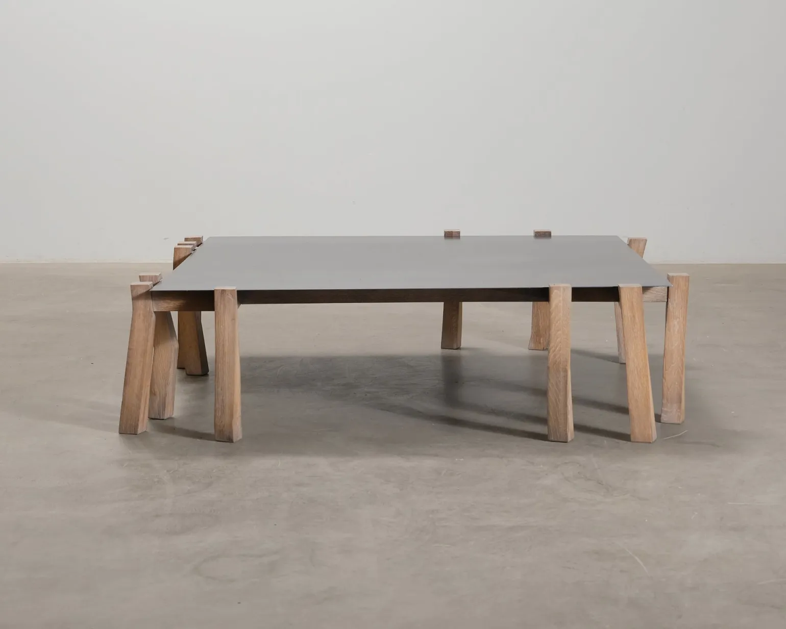 Soffbord 130 x 130 cm