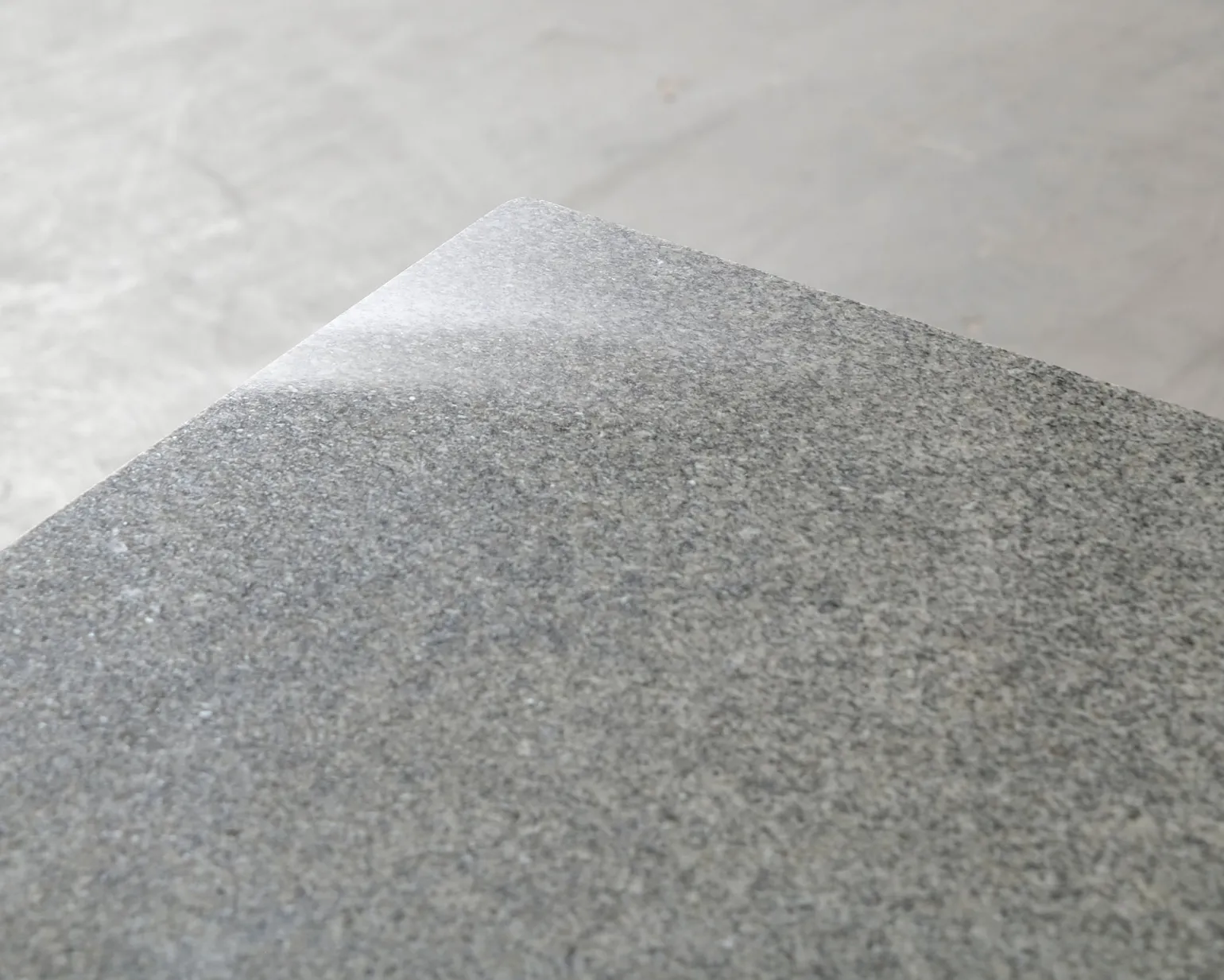 Soffbord 60 x 110 cm grå granit