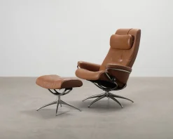Stressless reclinerfåtölj med fotpall brunt läder