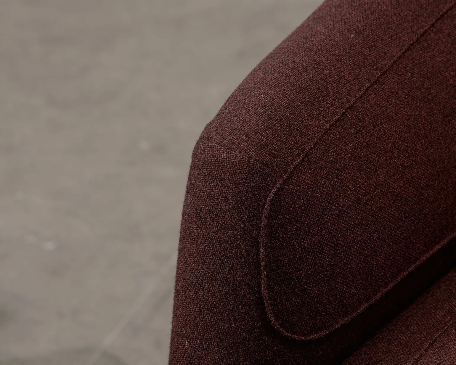 Tacchini fåtölj vinröd