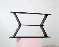 Tebian vägghylla svart