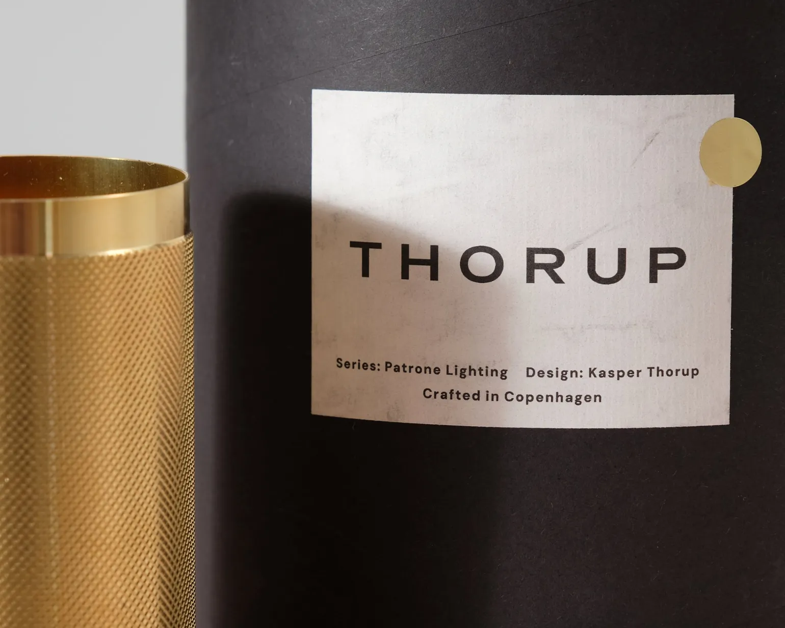 Thorup Copenhagen Patron taklampa mässing