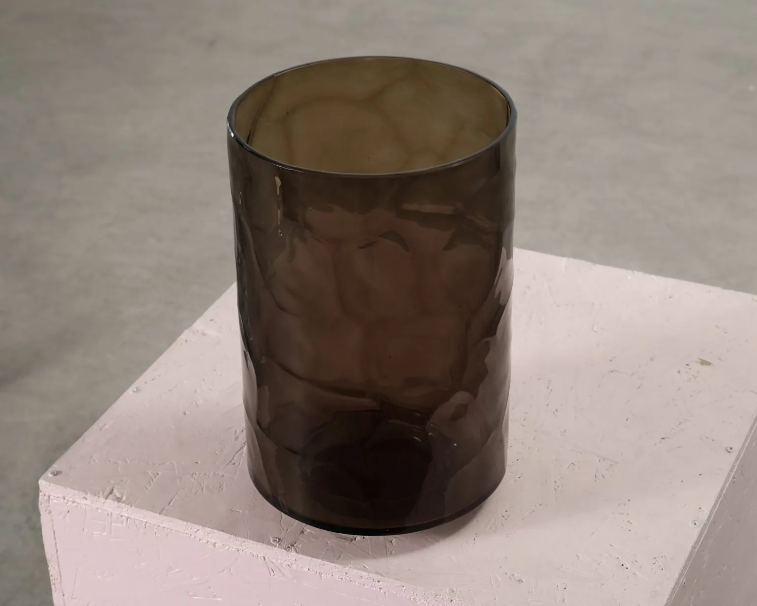 Tinted Objects Aurell vas brun