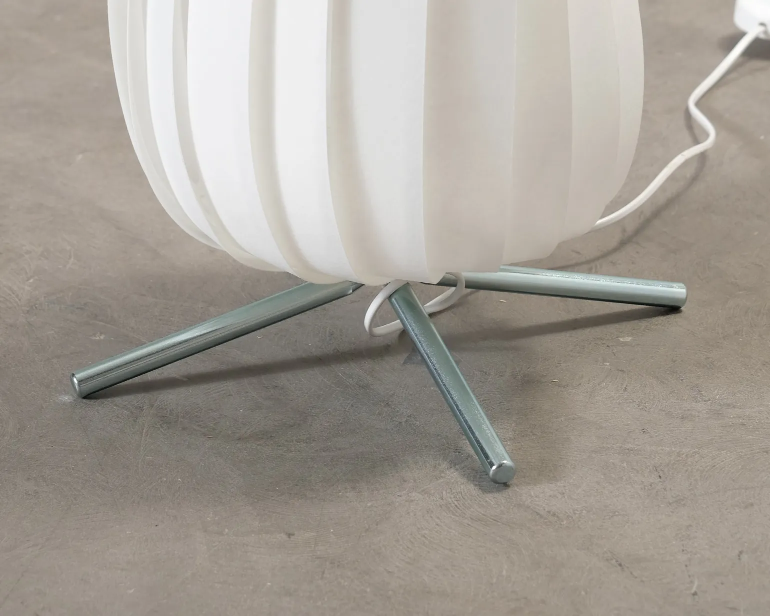 Tom Rossau TR7 golvlampa 117 cm vit