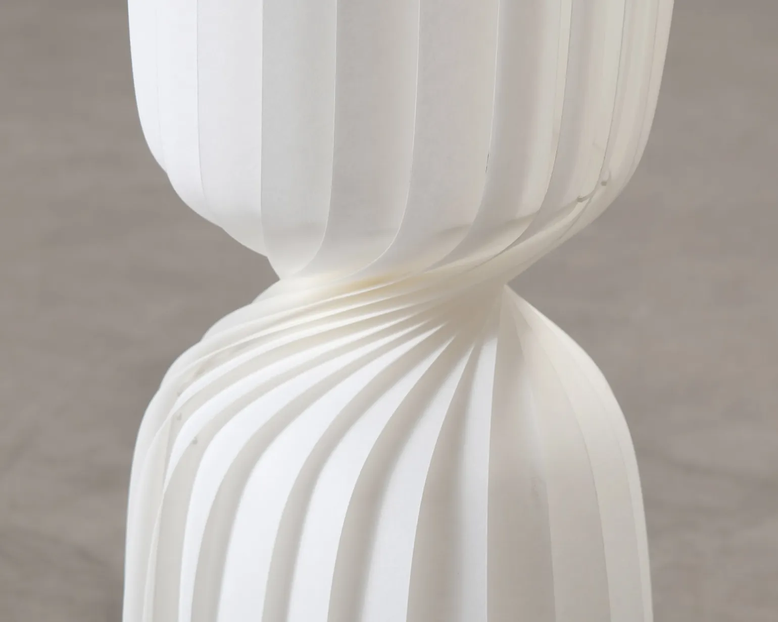 Tom Rossau TR41 golvlampa vit