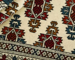 Torkaman Fine orientalisk matta 84 x 130 cm