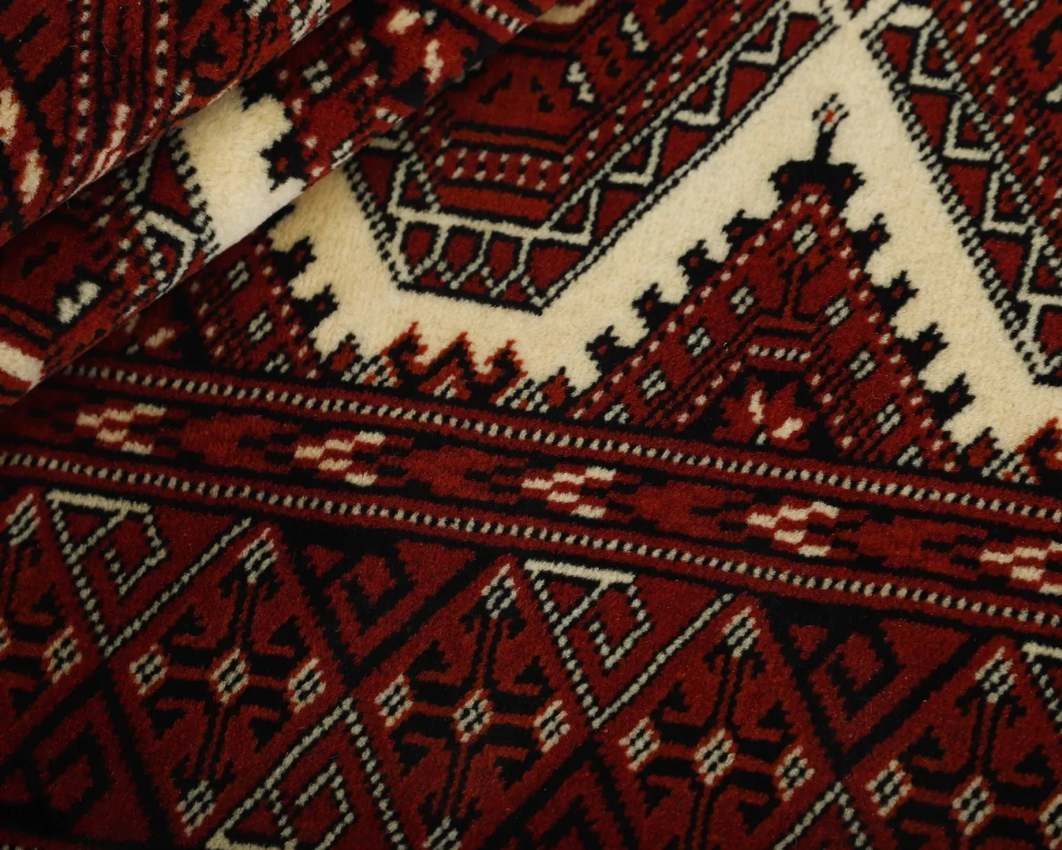 Torkaman Fine orientalisk matta 80 x 127 cm