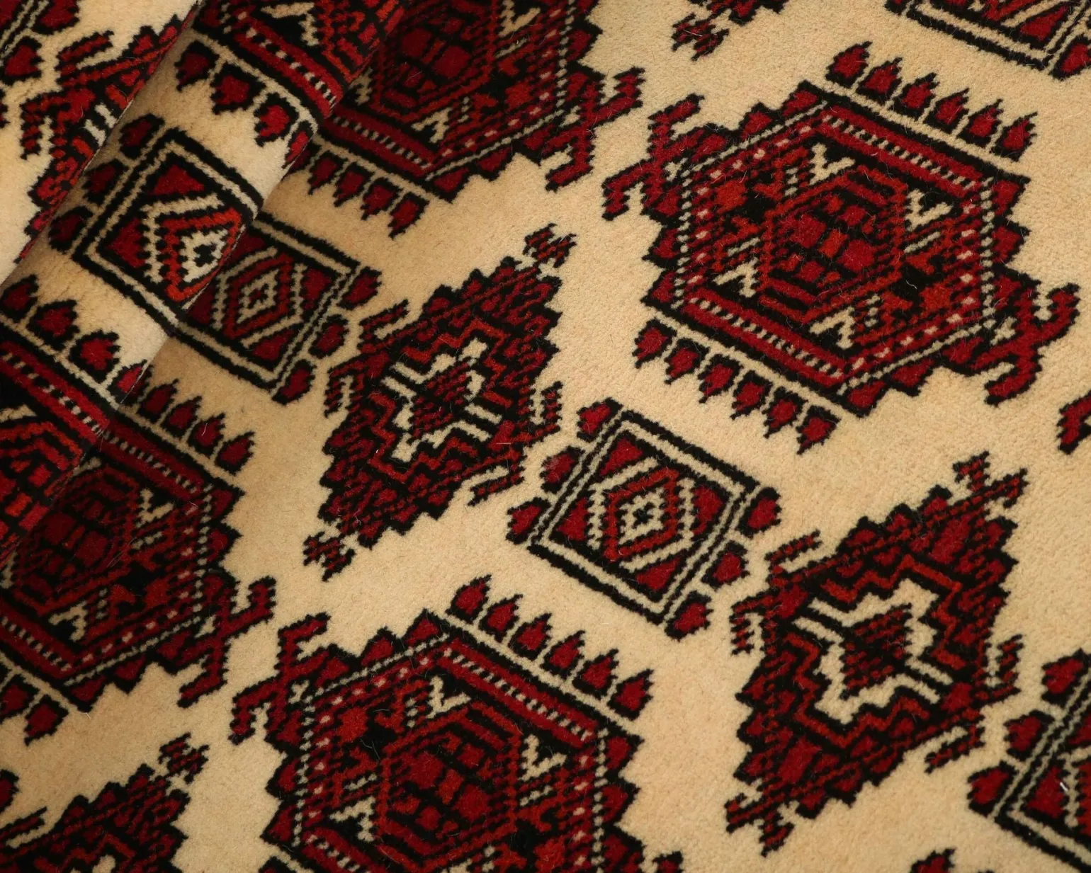 Torkaman Fine orientalisk matta 82 x 298 cm