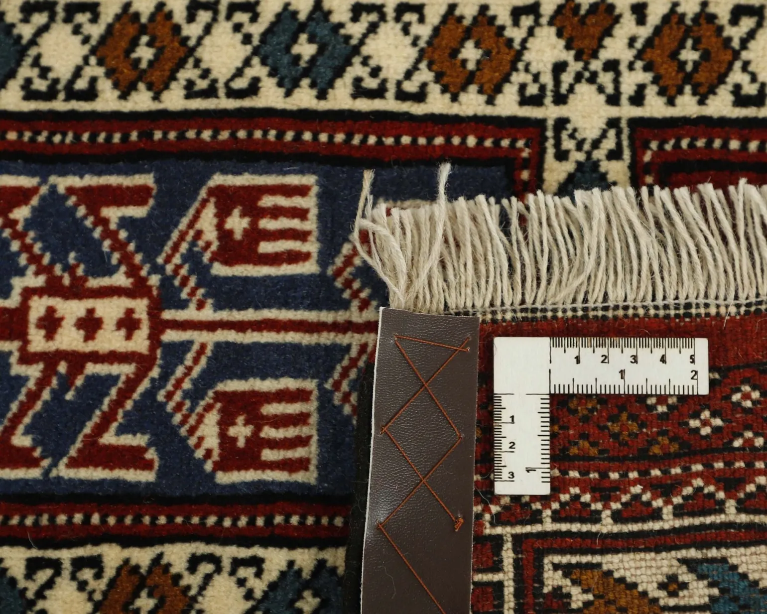 Torkaman Fine orientalisk matta 135 x 204 cm